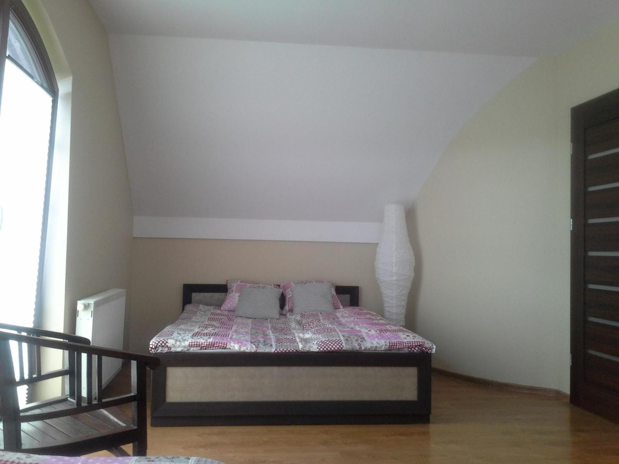 Dom Przy Kociej Gorze Villa Krzczen Exteriör bild