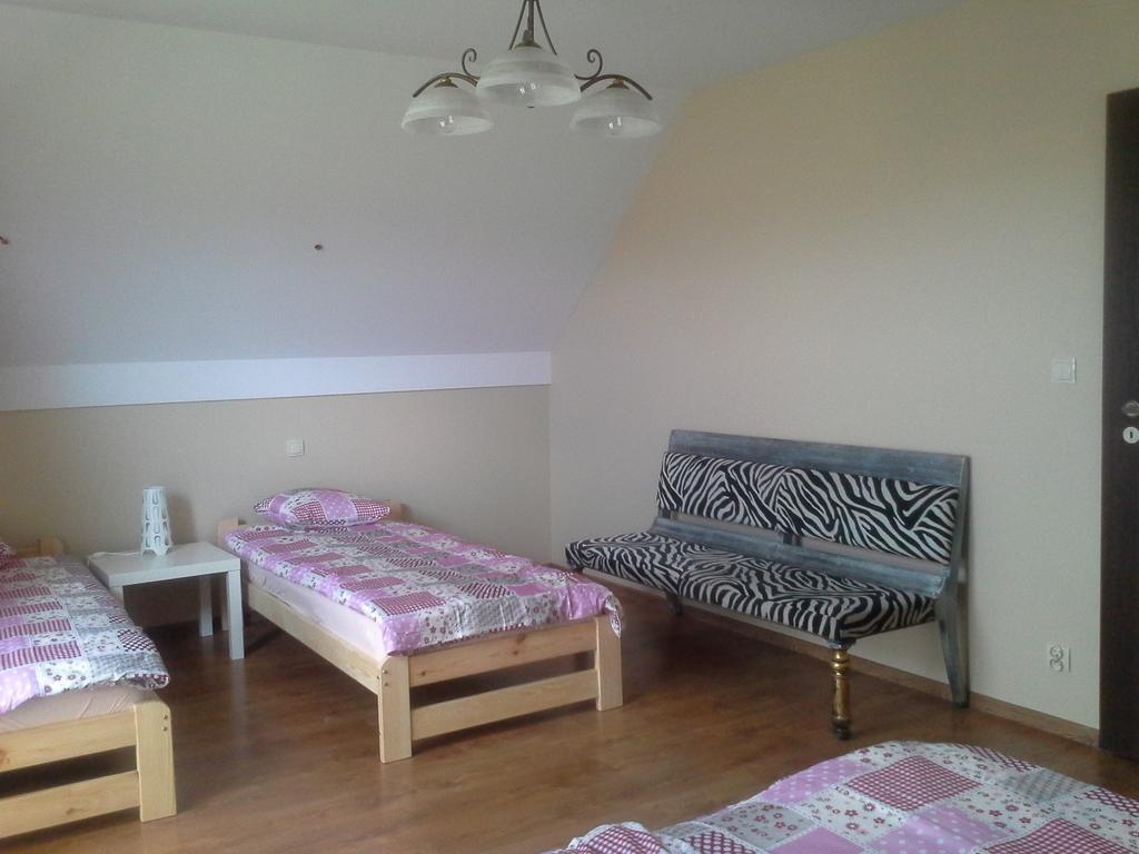 Dom Przy Kociej Gorze Villa Krzczen Exteriör bild